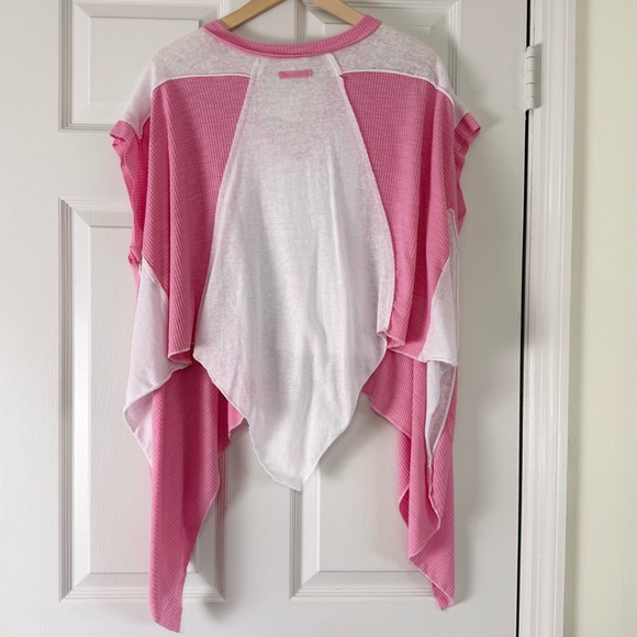 Pol Pink and White Burnout Asymmetrical Poncho Top Size Medium NEW - Picture 5 of 7